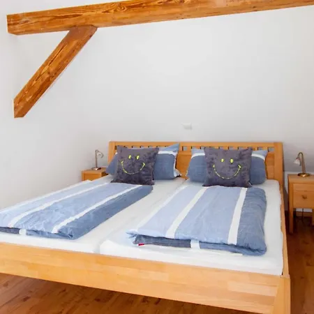 Atelier Ueberm Hofladen * Meersburg