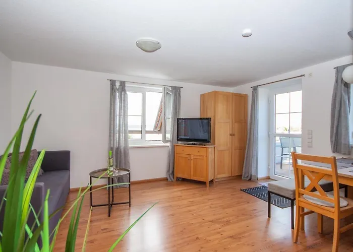 Апартаменты Atelier Ueberm Hofladen *